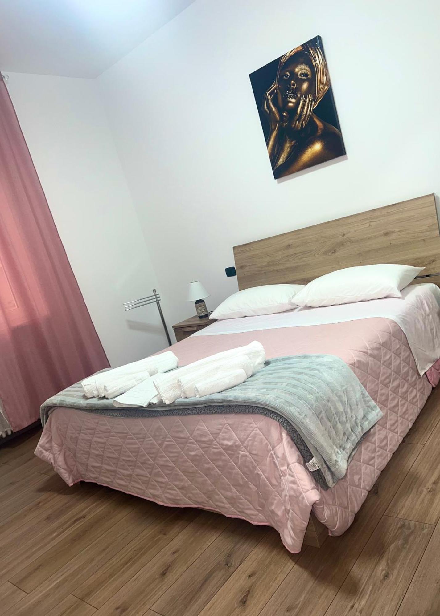 Juliet N - Rental Rooms Verona Ngoại thất bức ảnh